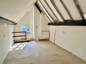 2nd Floor- click for photo gallery